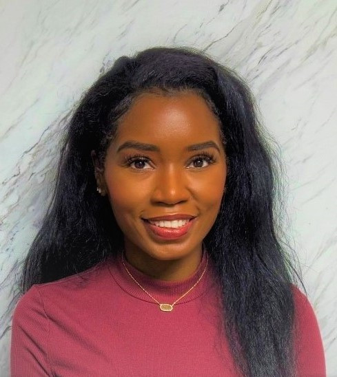 Rachel Cooper, therapist at Amority Health, specializing in burnout, perfectionism, imposter syndrome, and life transitions for high achievers.